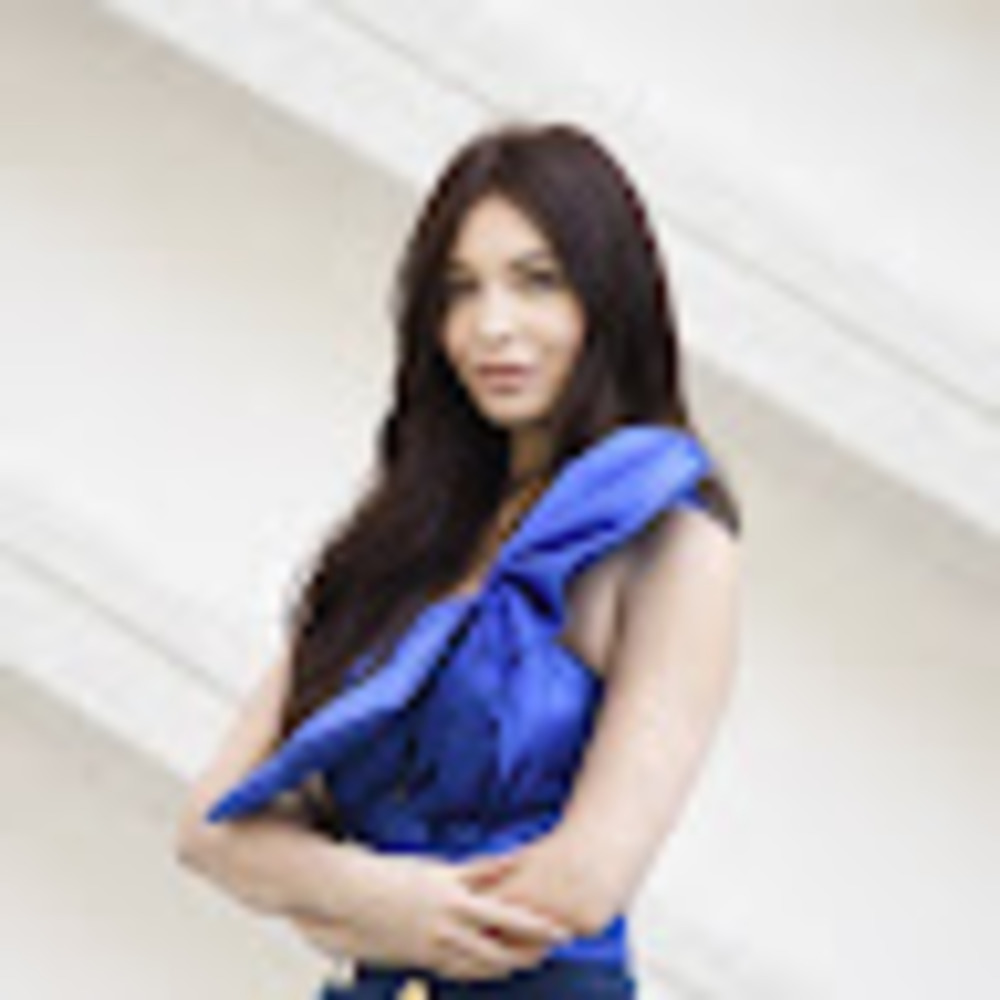 Meet your Posher, Alina